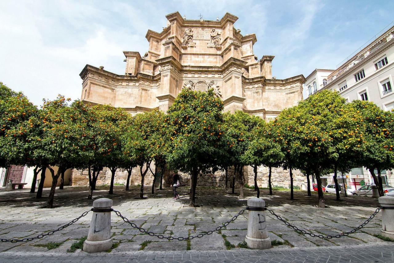 Apartamentos Palacio De Los Jeronimos Granada Dış mekan fotoğraf