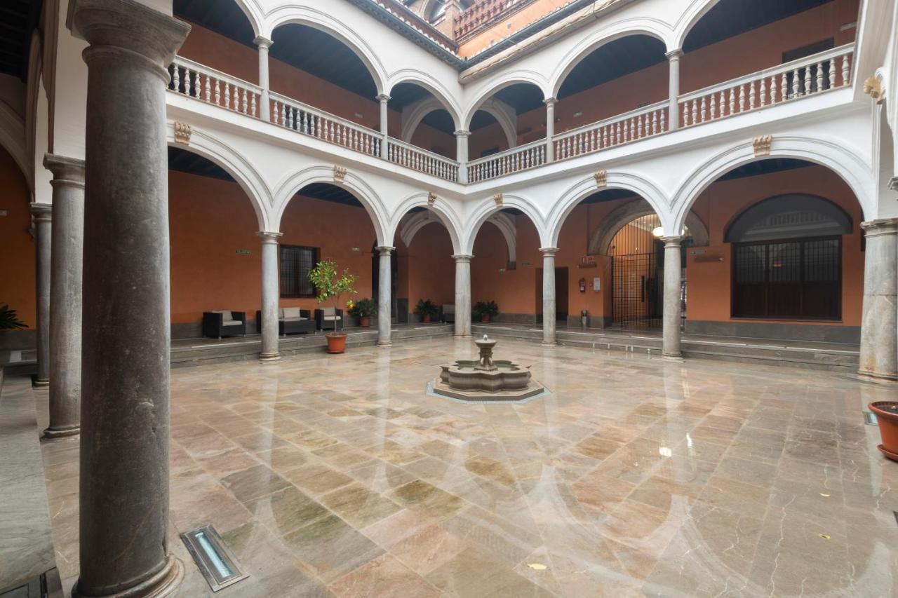 Apartamentos Palacio De Los Jeronimos Granada Dış mekan fotoğraf